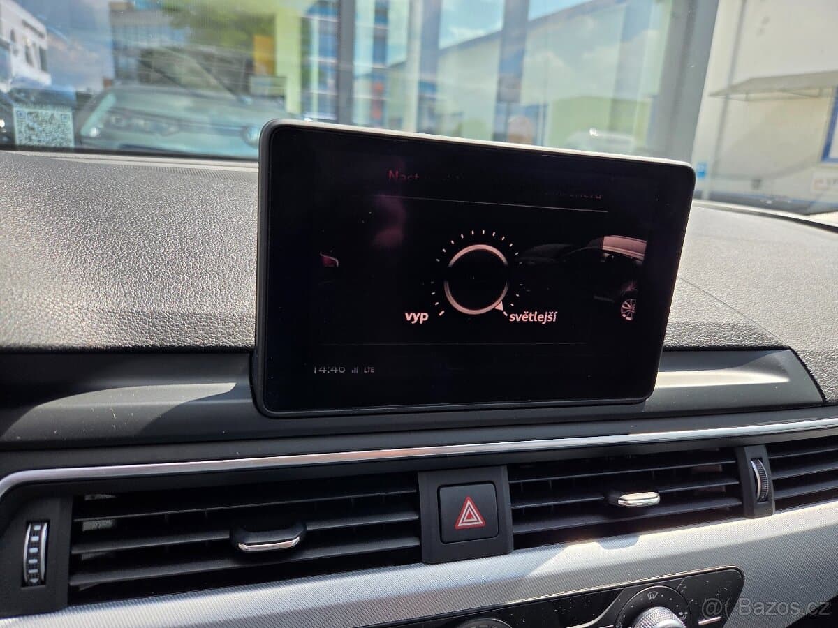 2019 Audi A4 - 13