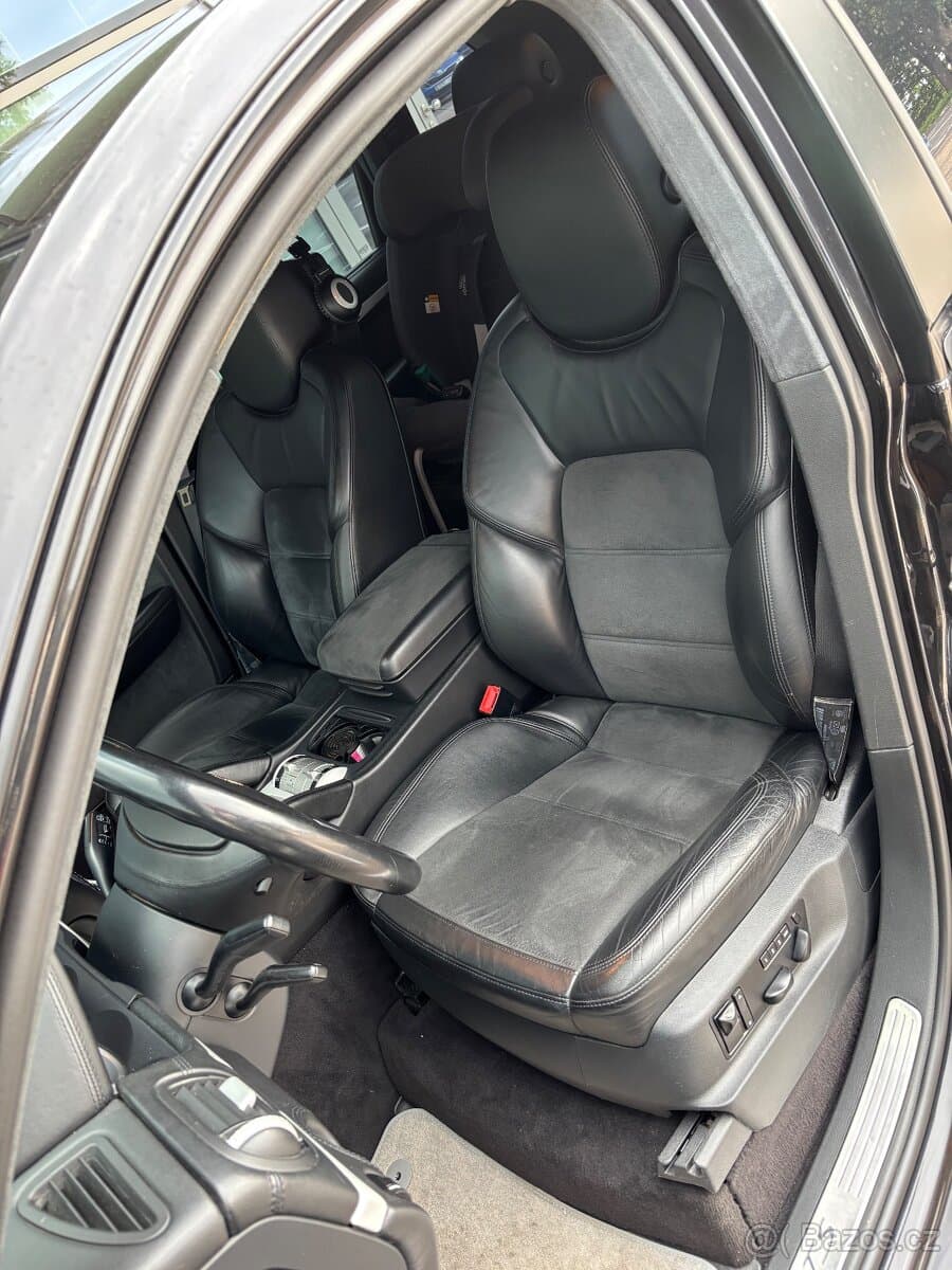 2008 Porsche CAYENNE - 13