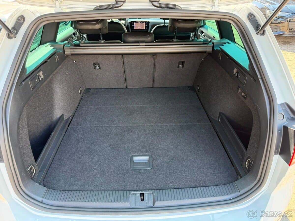 Volkswagen PASSAT - 13