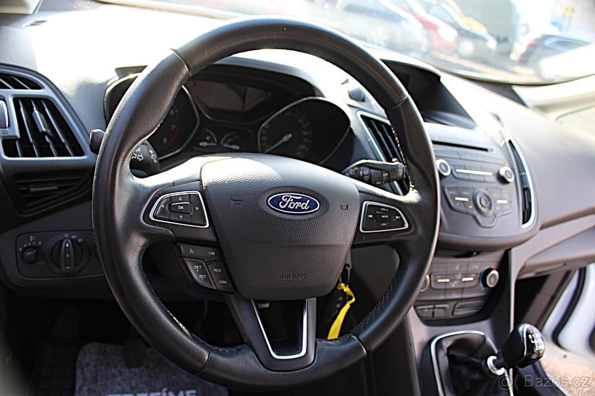 2015 Ford C-MAX - 13