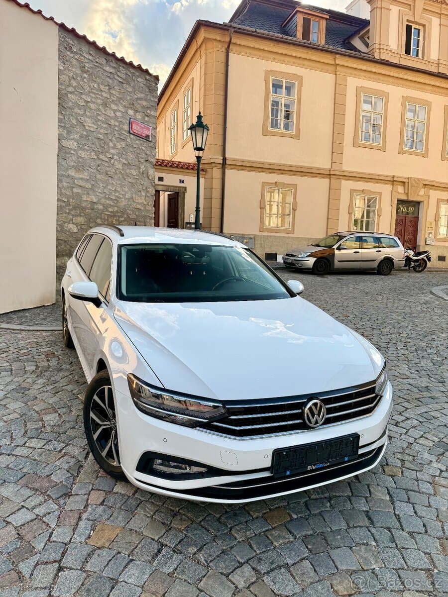 2020 Volkswagen PASSAT - 13