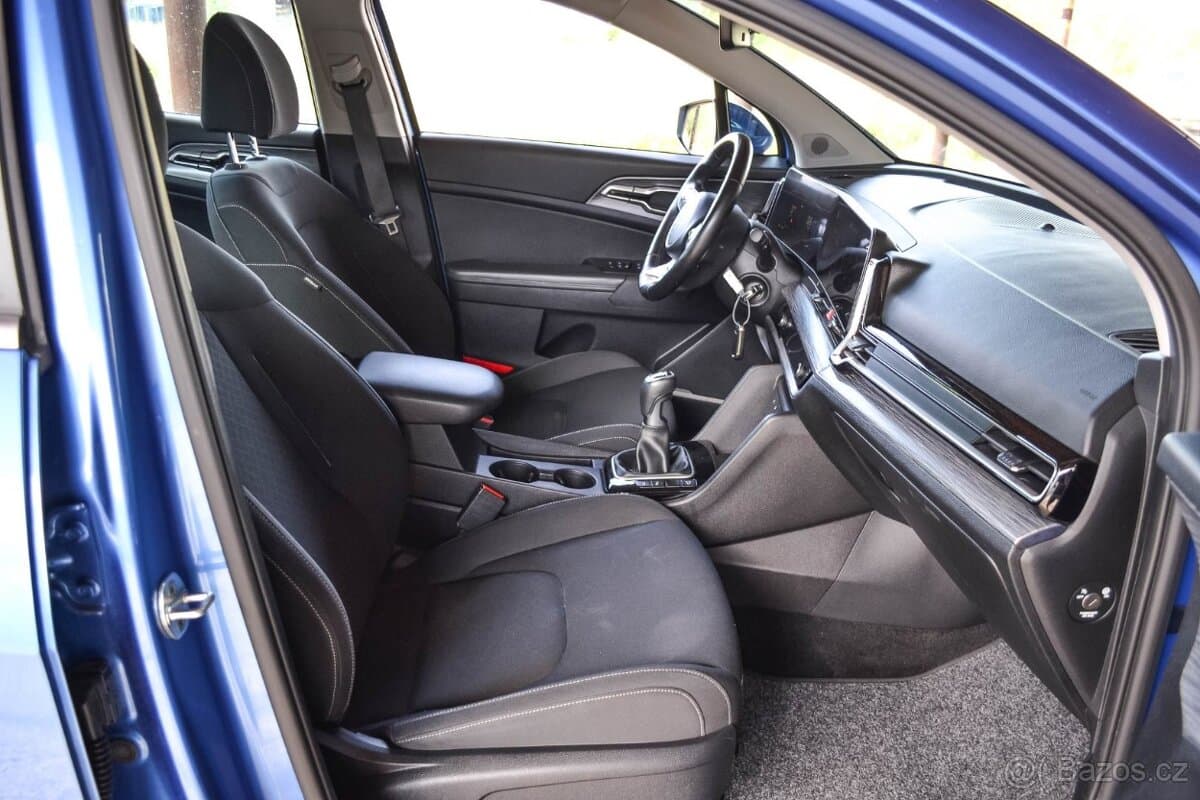 2022 Kia SPORTAGE - 13