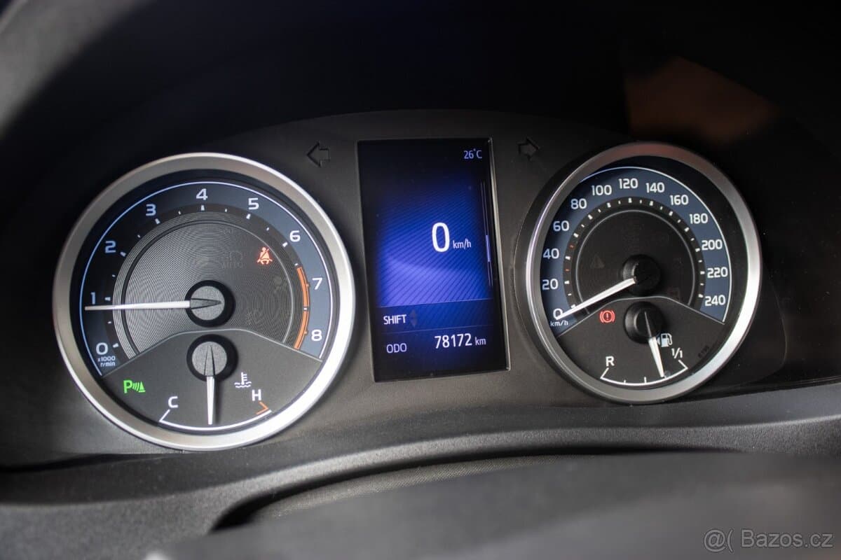 2017 Toyota COROLLA - 13
