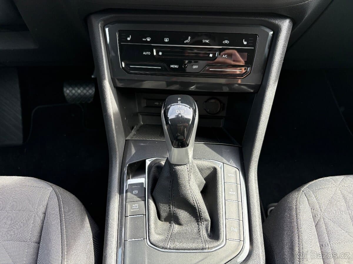 2022 Volkswagen TIGUAN - 13