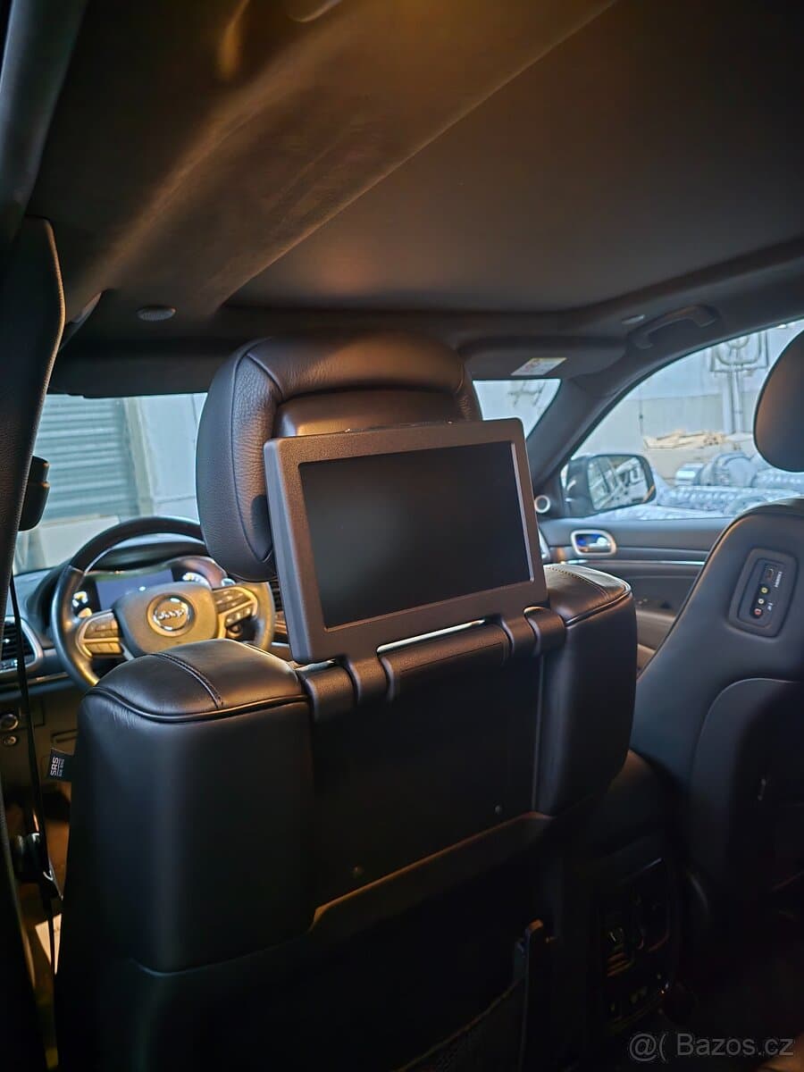 2016 Jeep CHEROKEE - 13