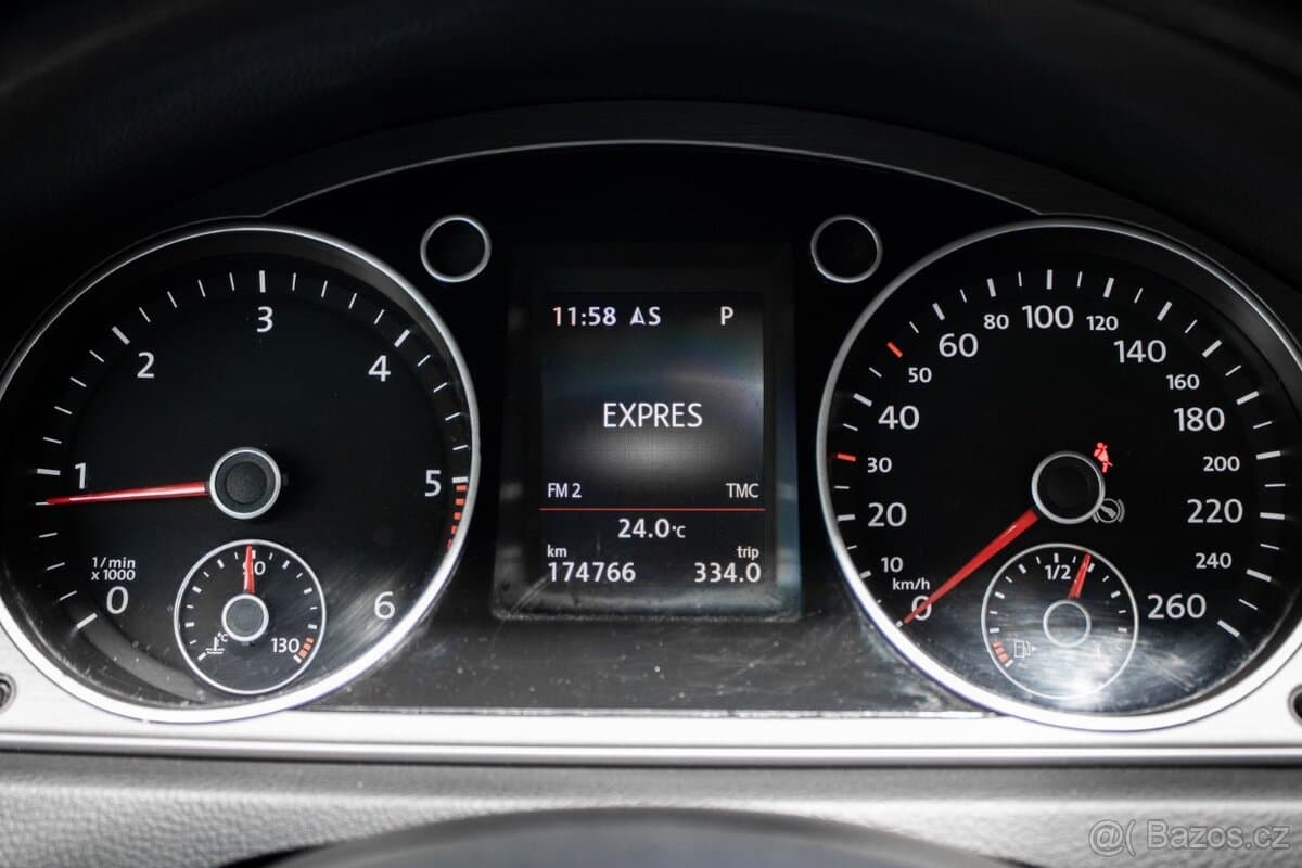 2014 Volkswagen PASSAT - 13