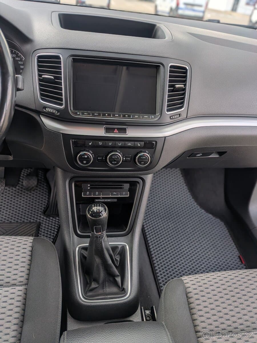 2012 Volkswagen SHARAN - 13