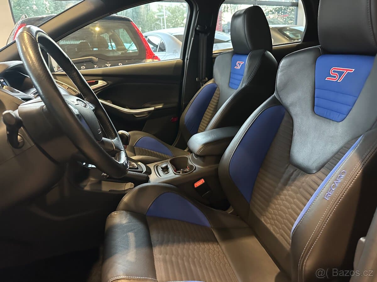 2013 Ford FOCUS - 13