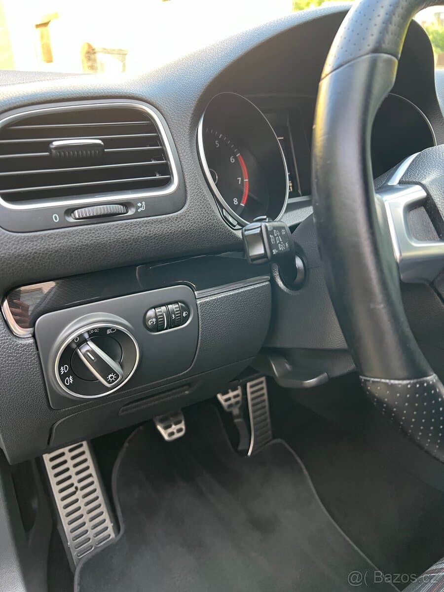 2012 Volkswagen GOLF - 13
