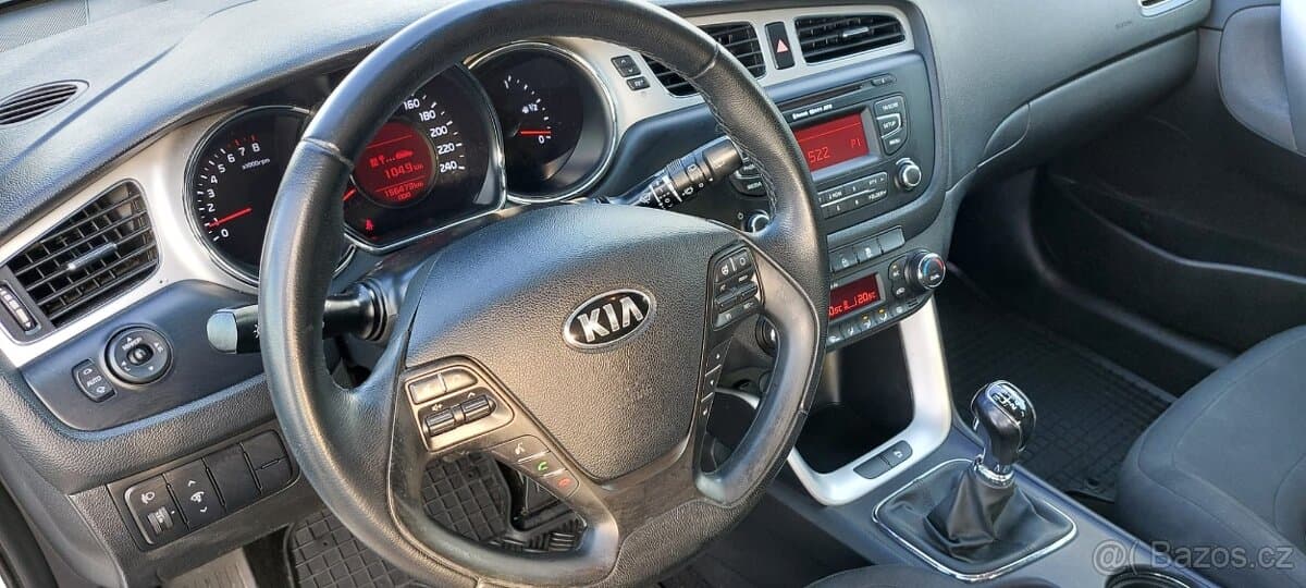2012 Kia PROCEED - 13