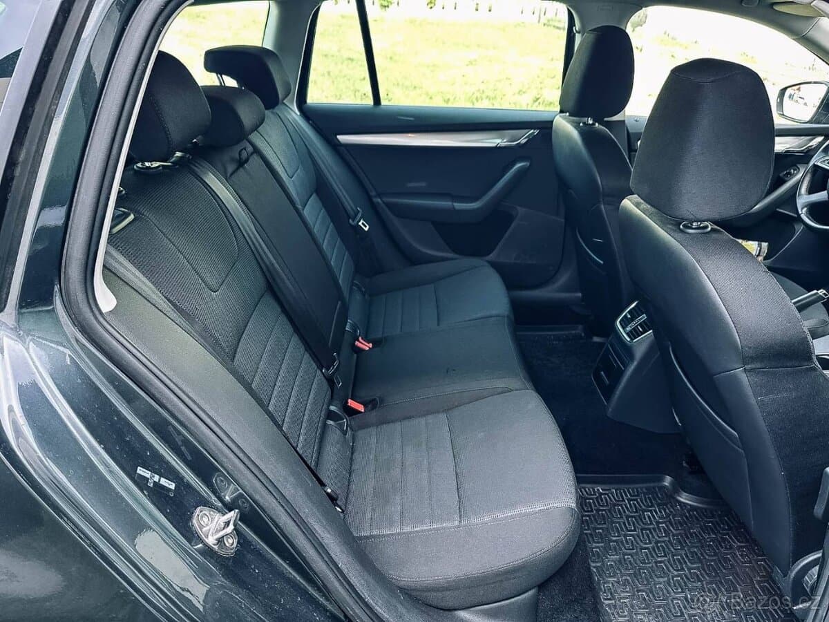 2014 Škoda OCTAVIA - 13