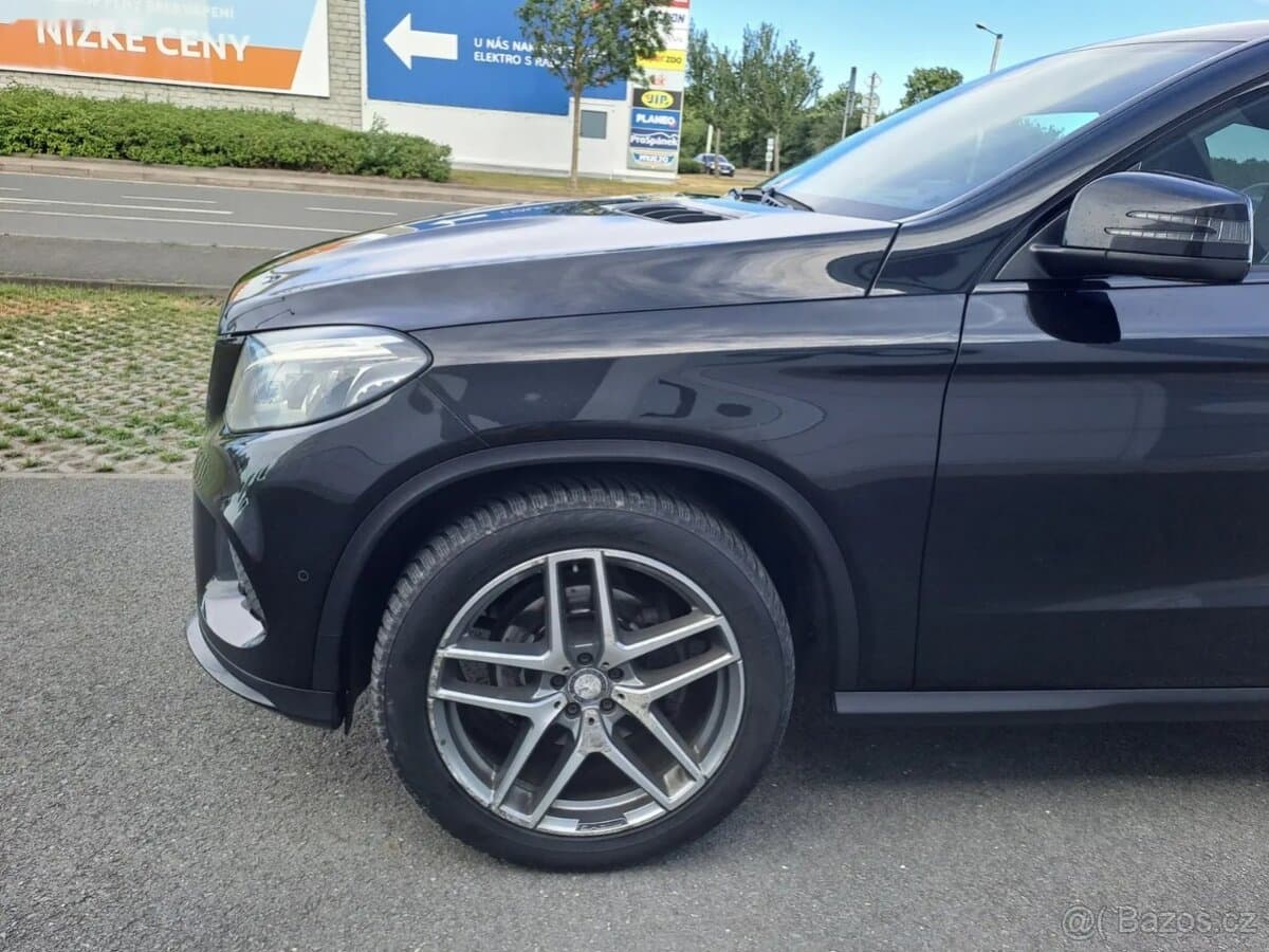 2017 Mercedes-Benz GLE - 13
