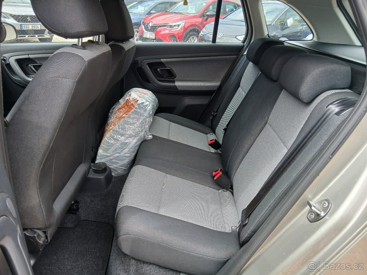 2012 Škoda FABIA - 13