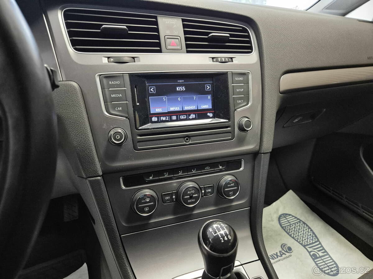 2016 Volkswagen GOLF - 13