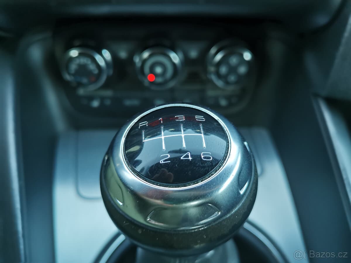 2006 Audi TT - 13