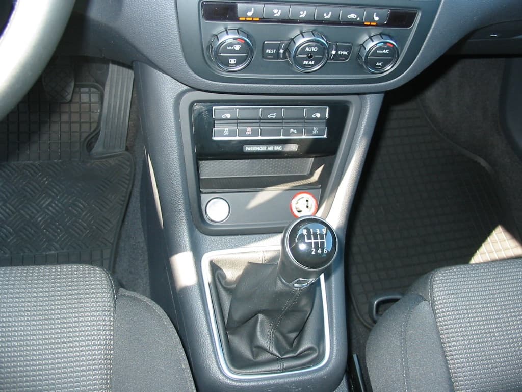 2015 Volkswagen SHARAN - 13