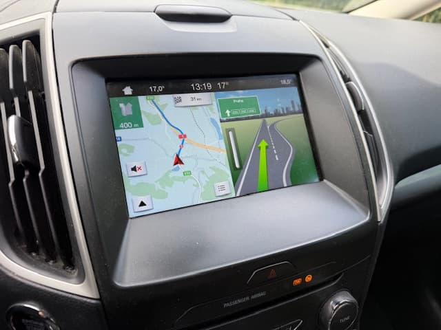 Ford S-MAX - 13