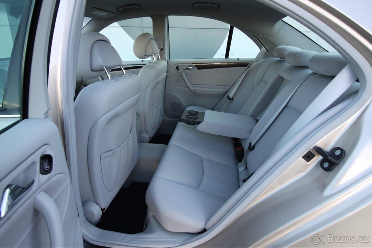 2004 Mercedes-Benz OSTATNÍ - 13