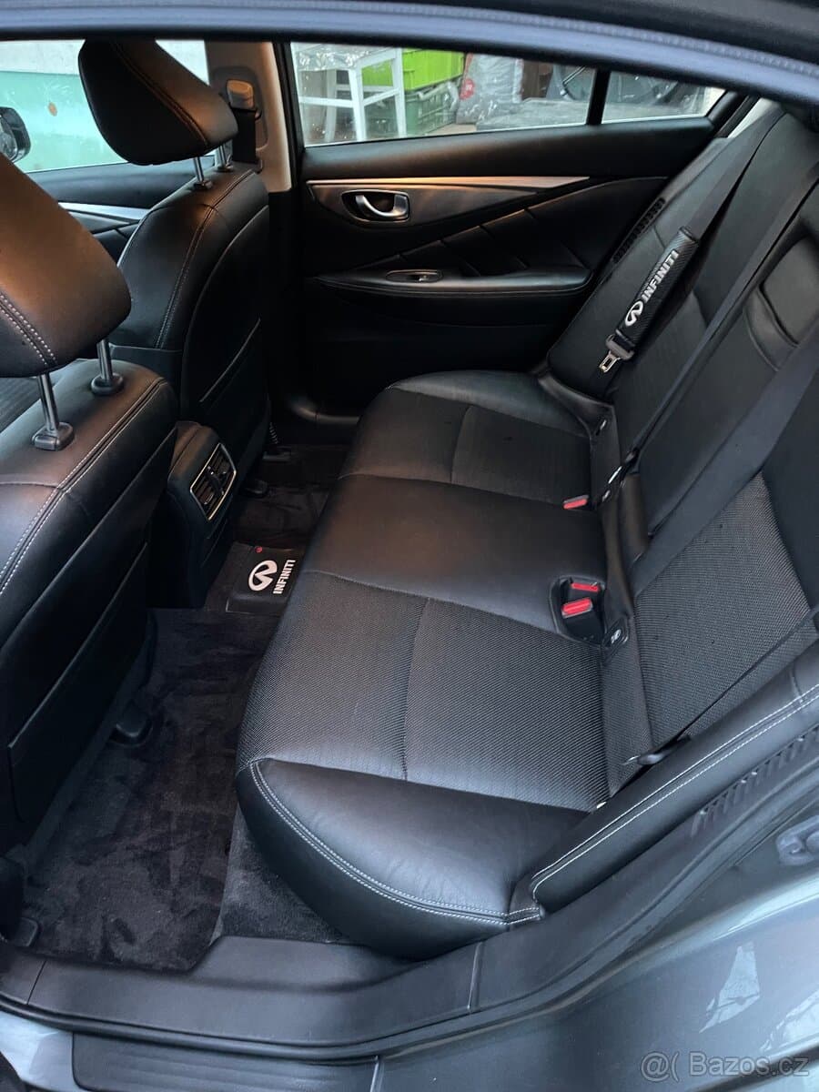2016 Infiniti Q50 - 13