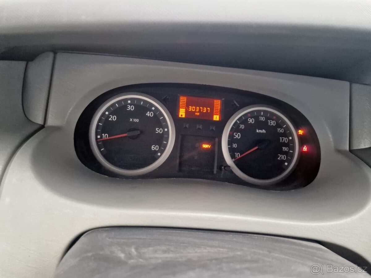 2008 Renault TRAFIC - 13