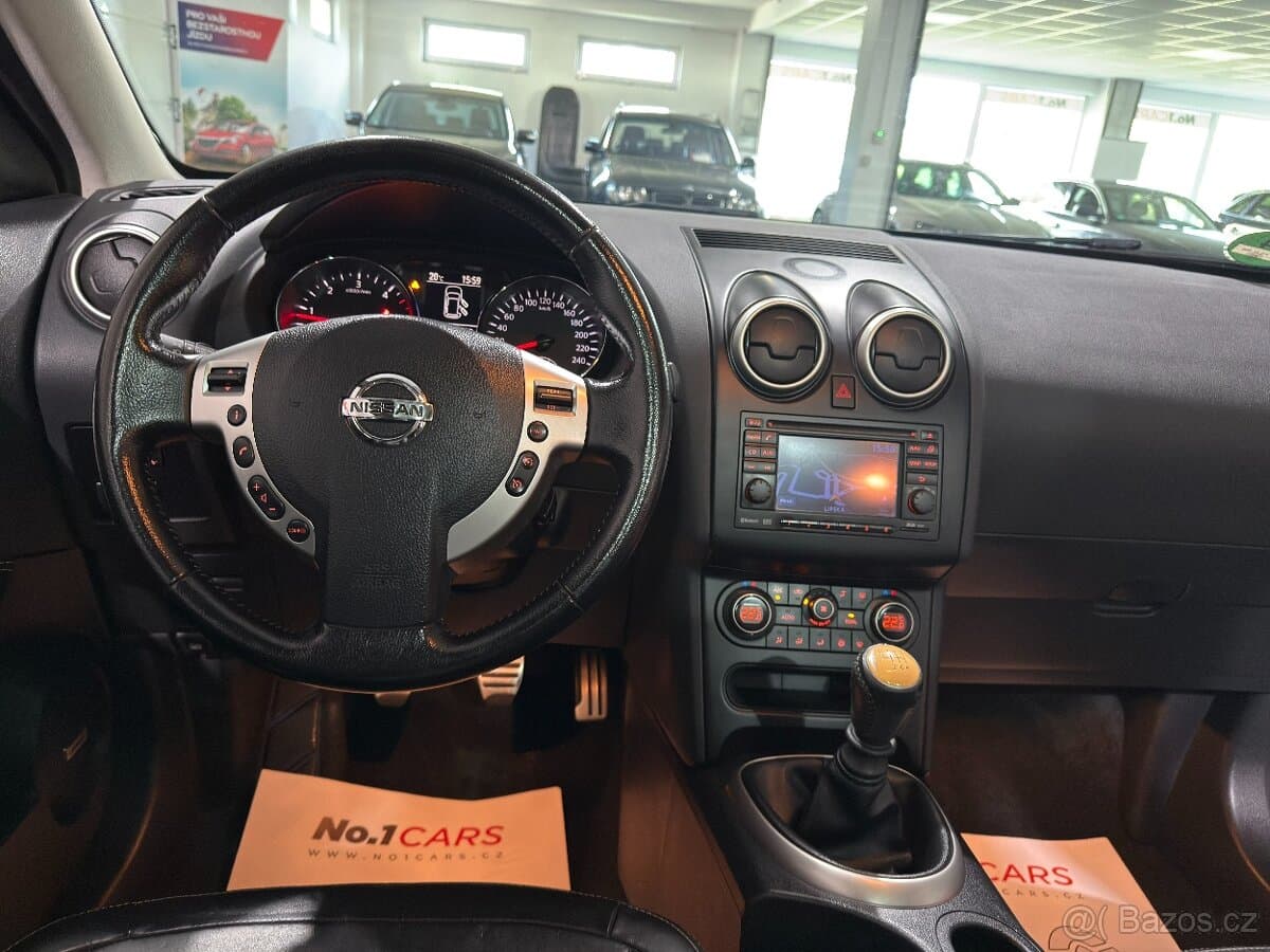 Nissan QASHQAI - 13