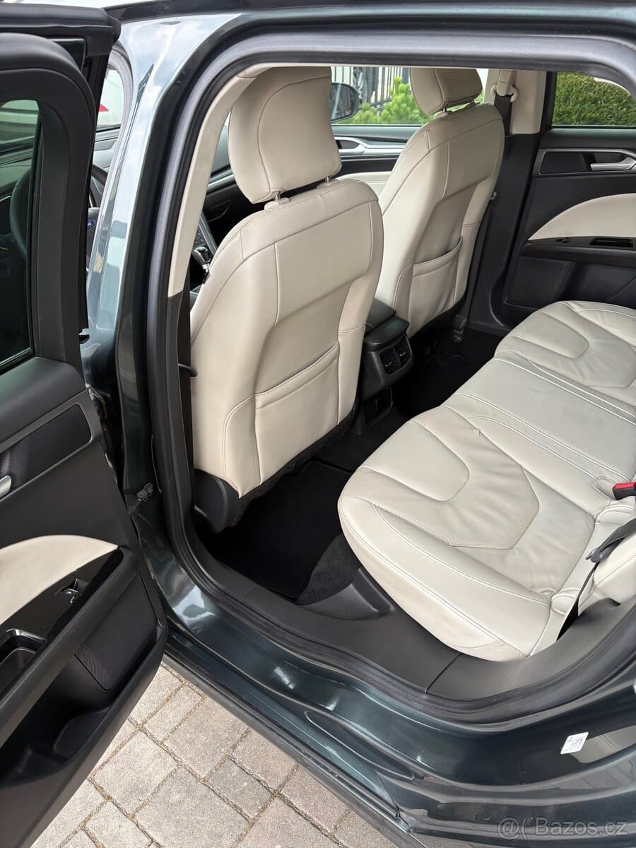 2016 Ford MONDEO - 13