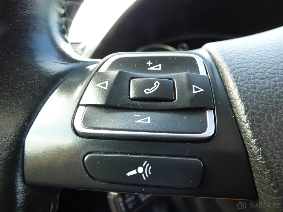 2014 Volkswagen PASSAT - 13