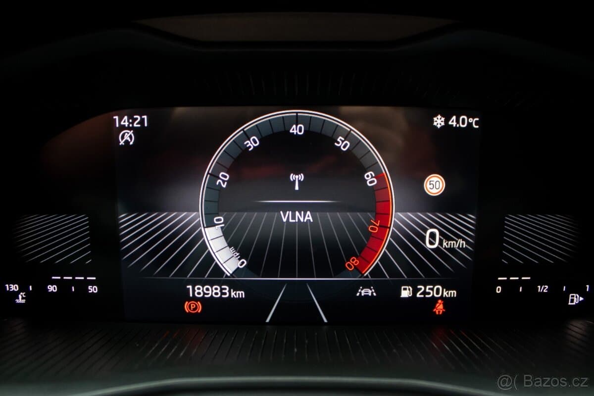 2025 Škoda KAMIQ - 13