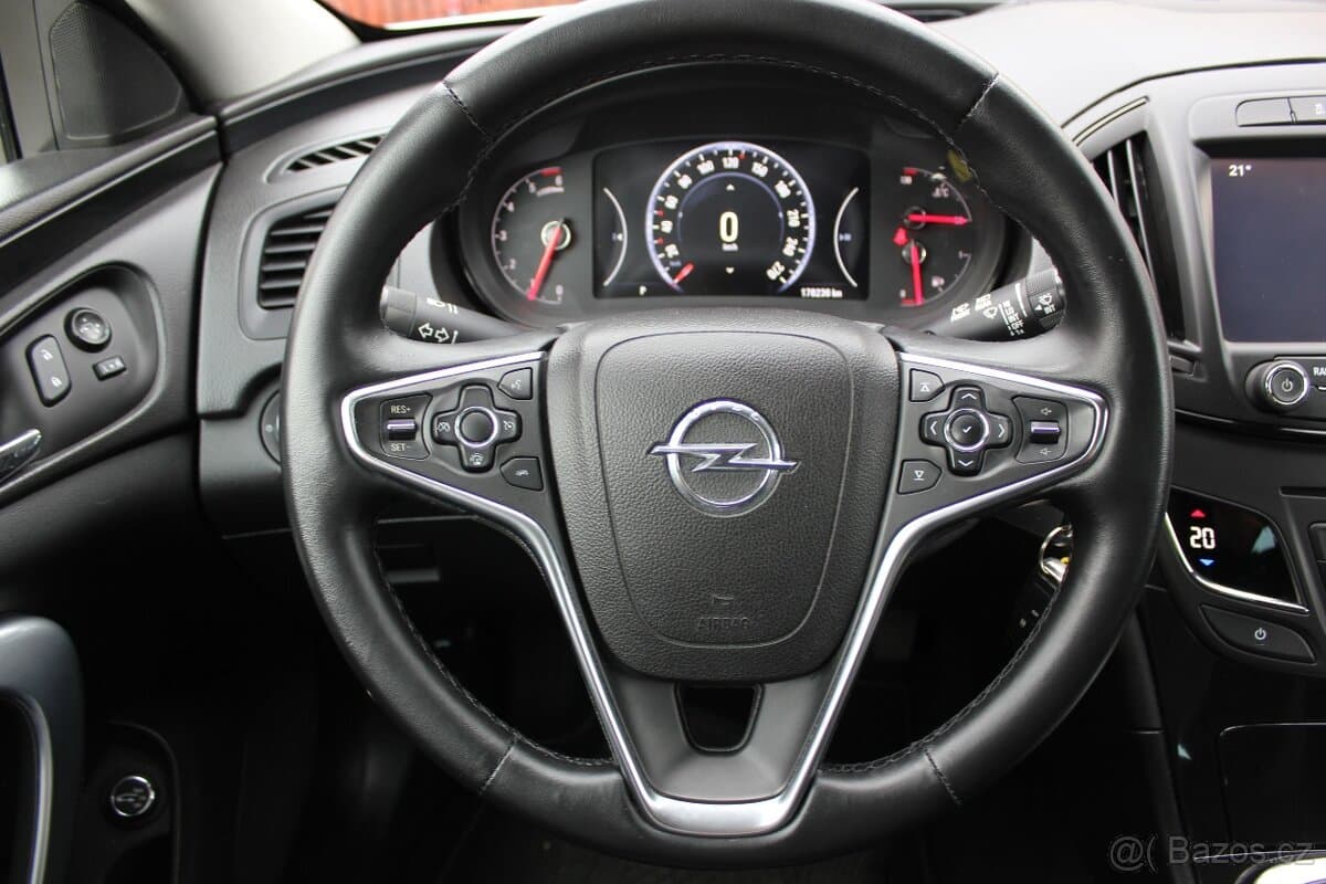 2017 Opel INSIGNIA - 13