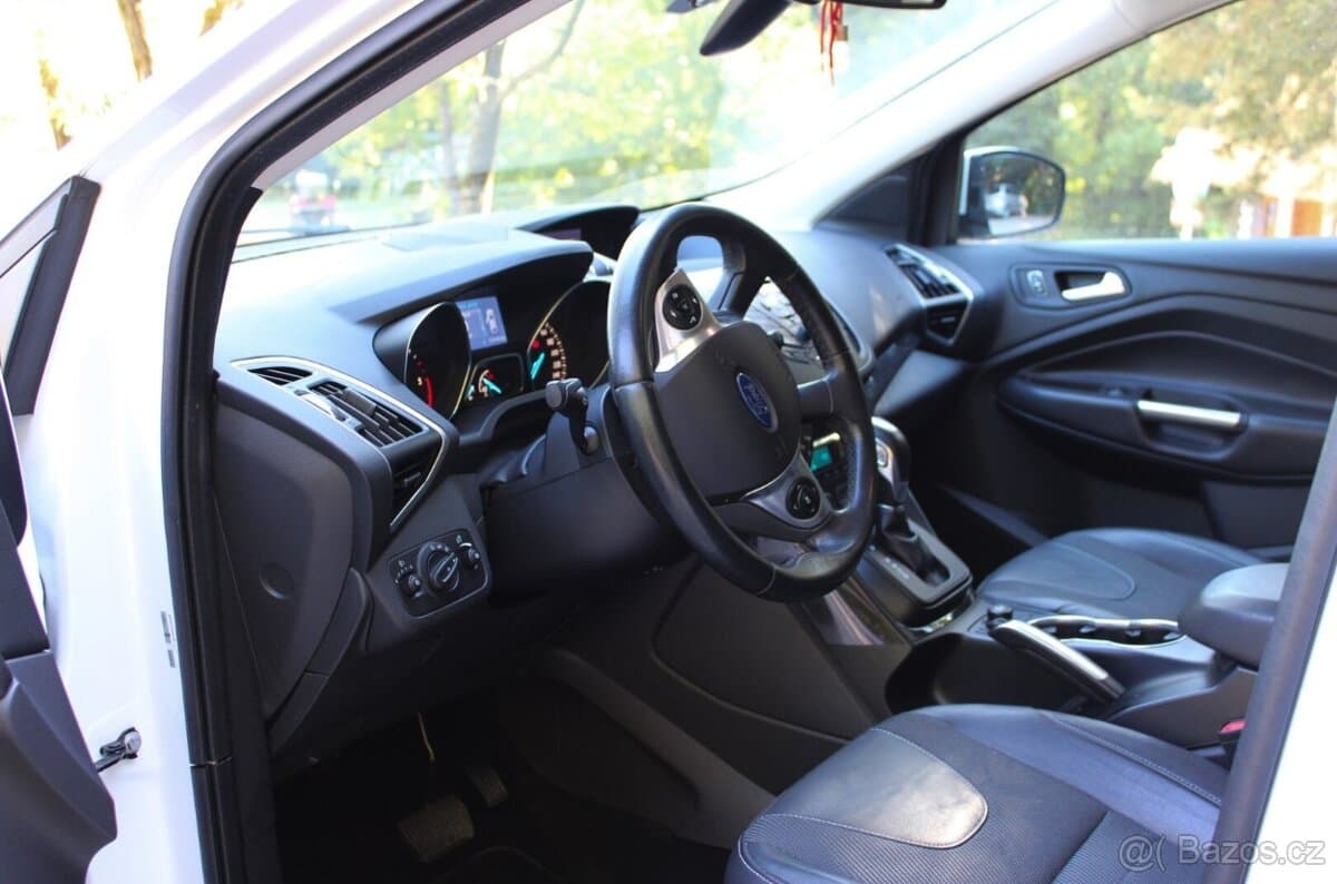 2014 Ford KUGA - 13