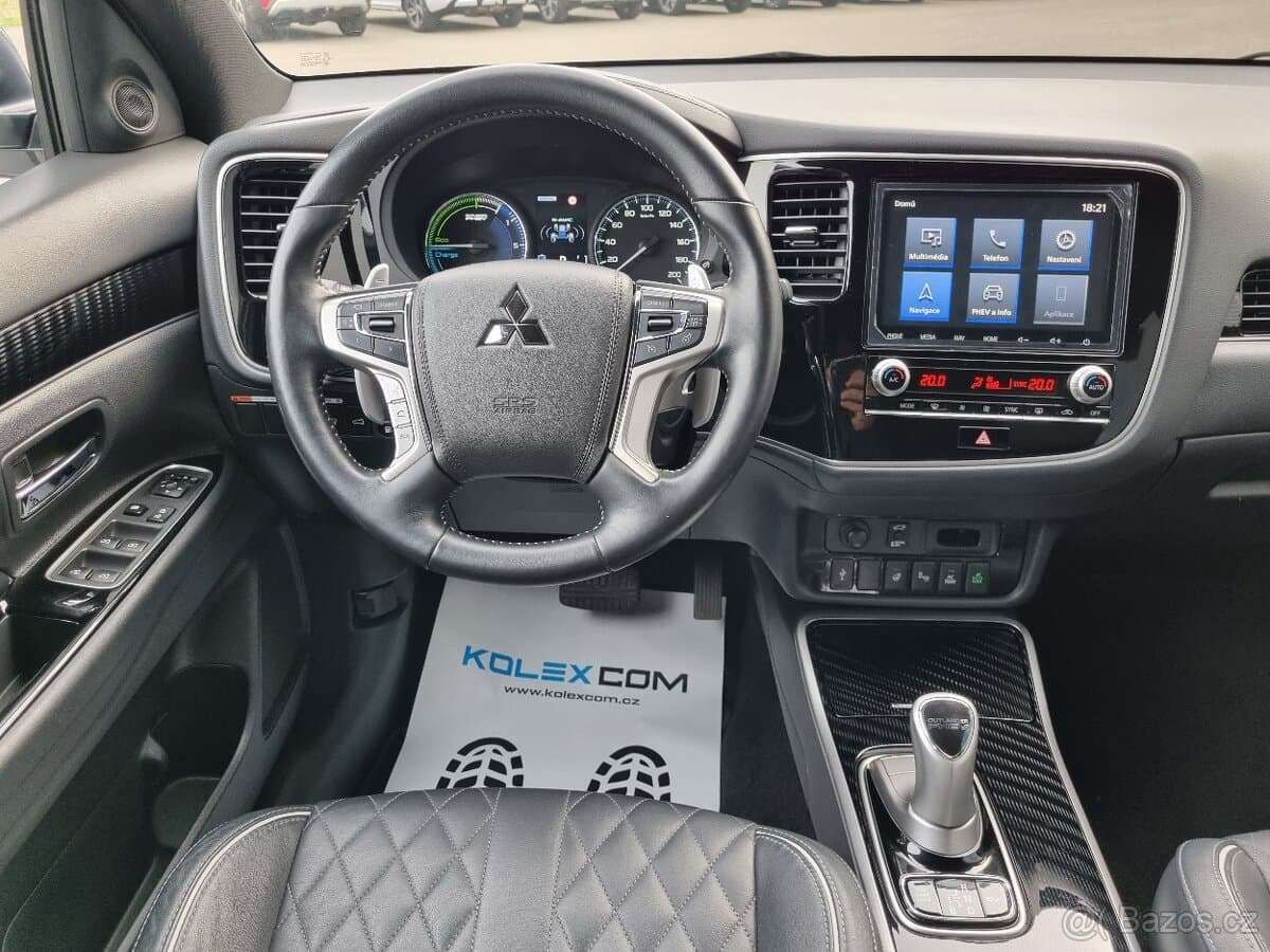 2021 Mitsubishi OUTLANDER - 13