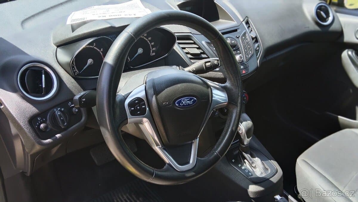 2013 Ford FIESTA - 13