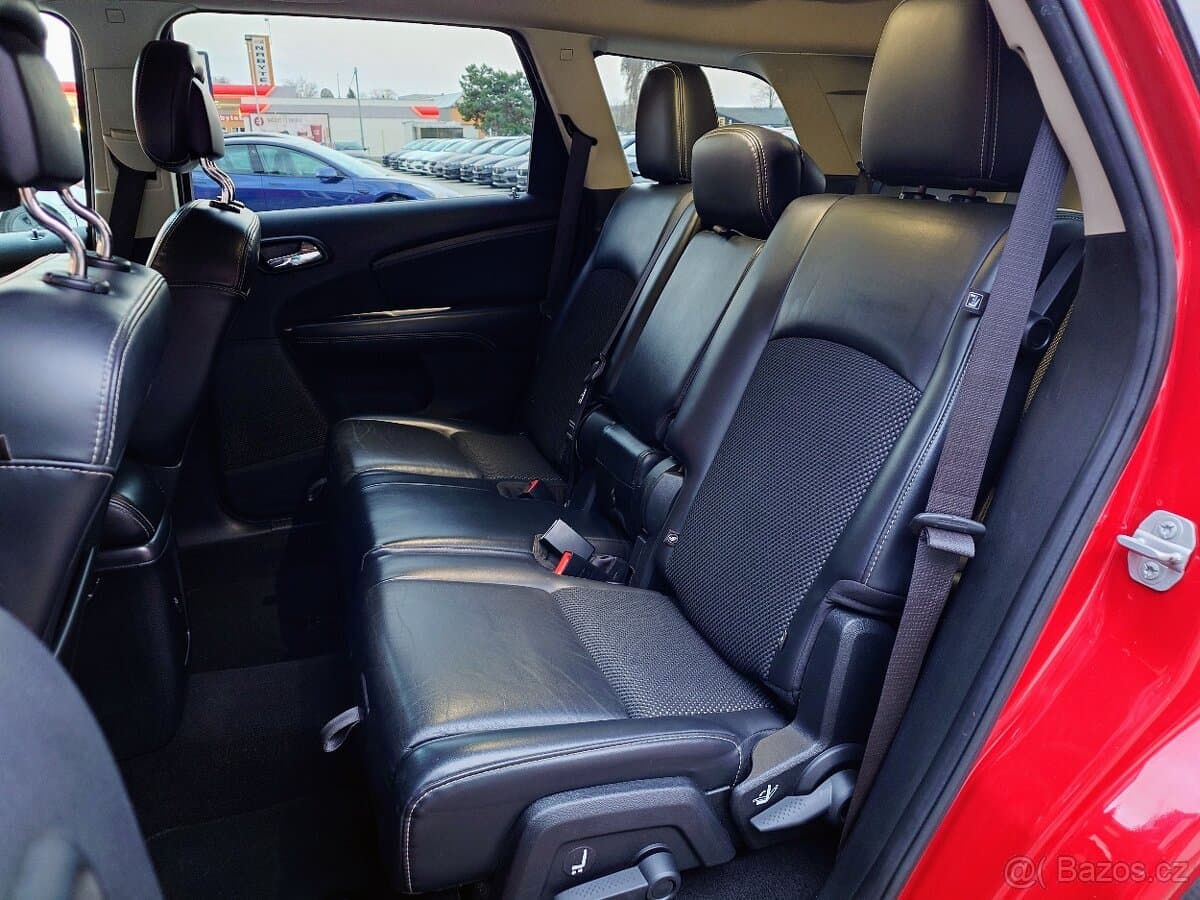 2015 Fiat FREEMONT - 13