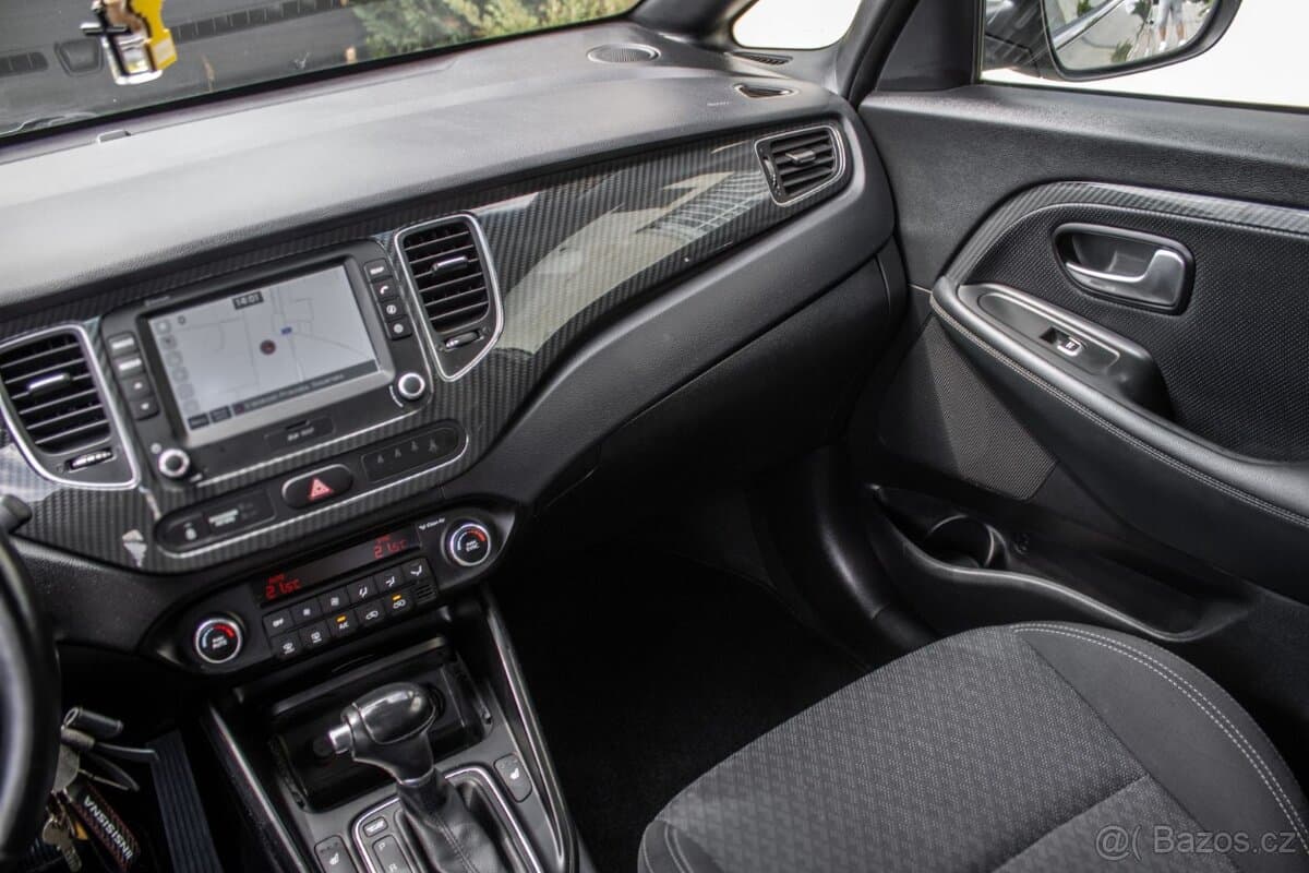 2018 Kia CARENS - 13