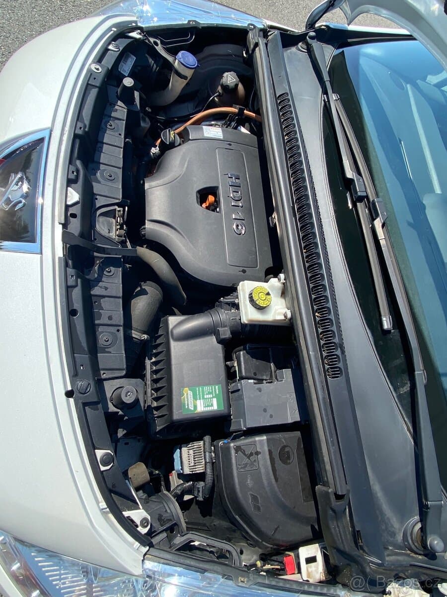 2012 Peugeot 3008 - 13