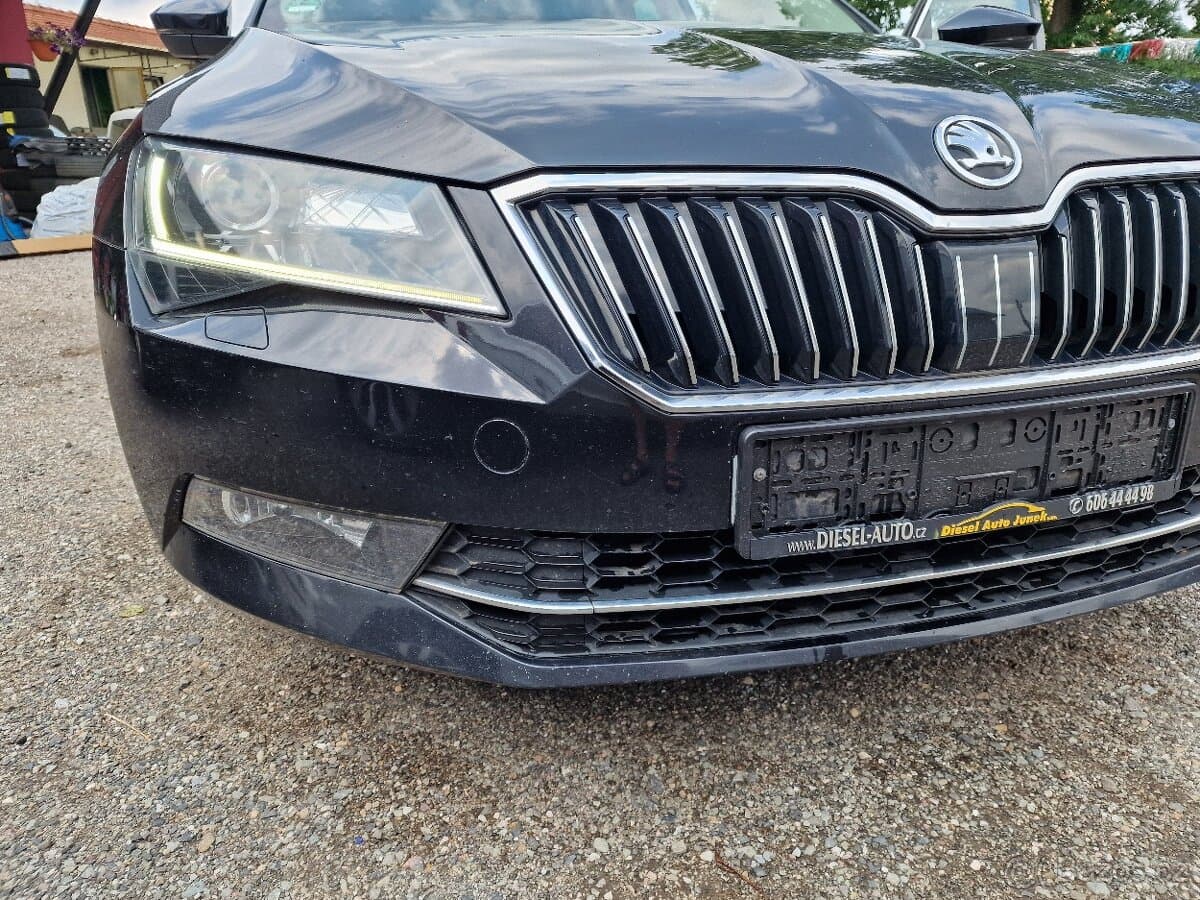 2016 Škoda SUPERB - 13