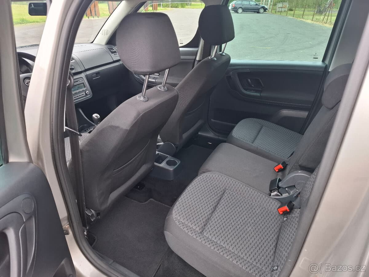 2014 Škoda ROOMSTER - 13