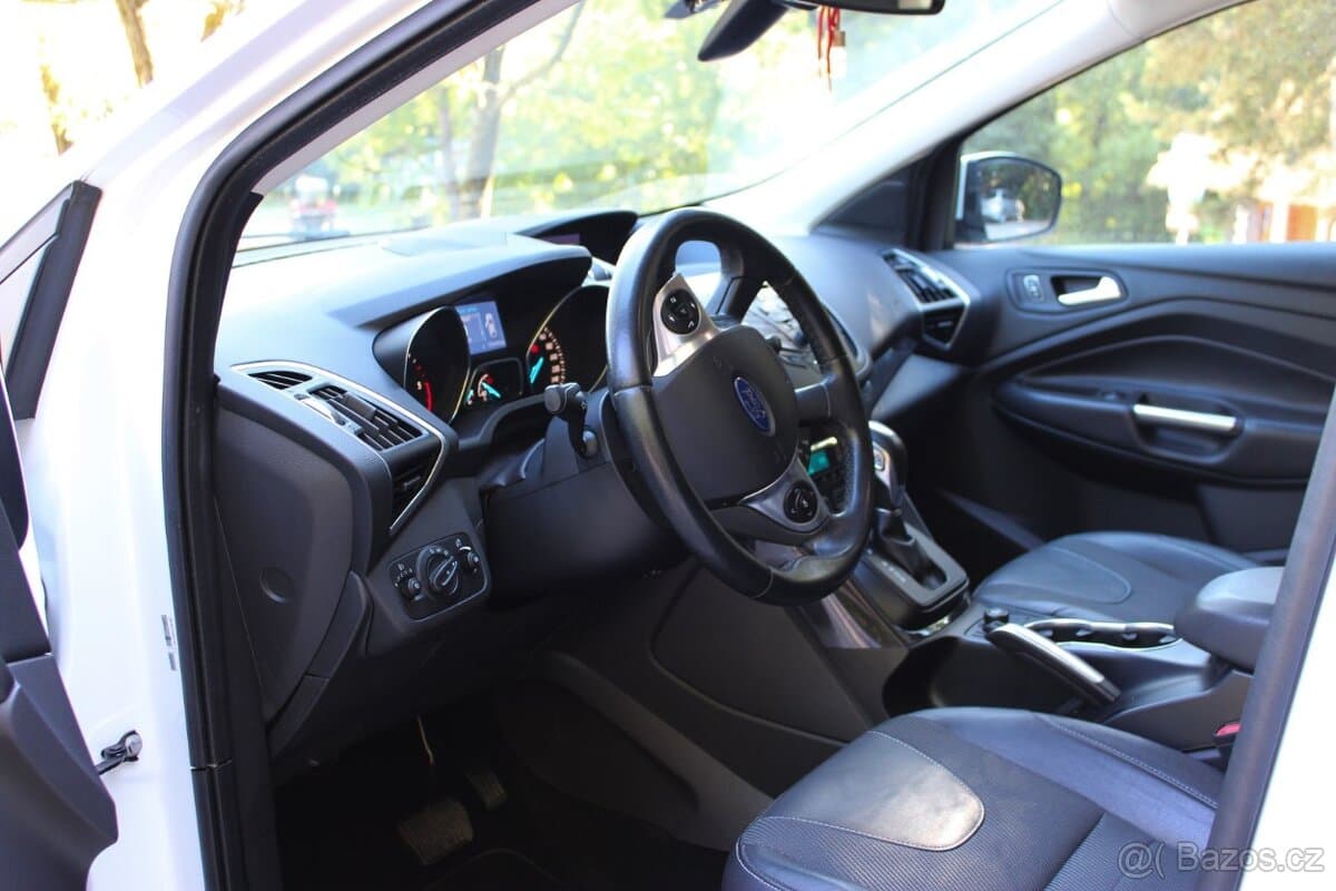 2014 Ford KUGA - 13