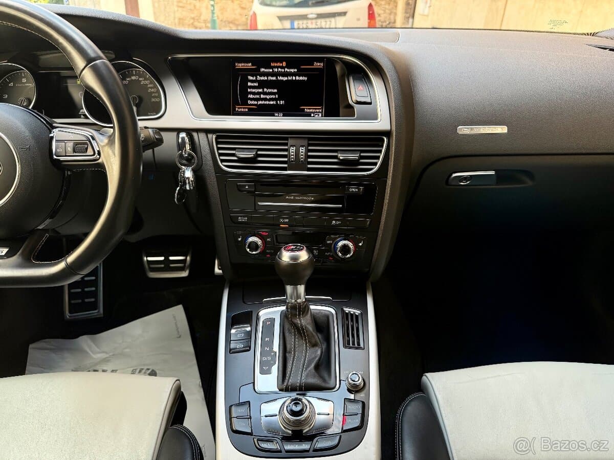 2012 Audi S5 - 13