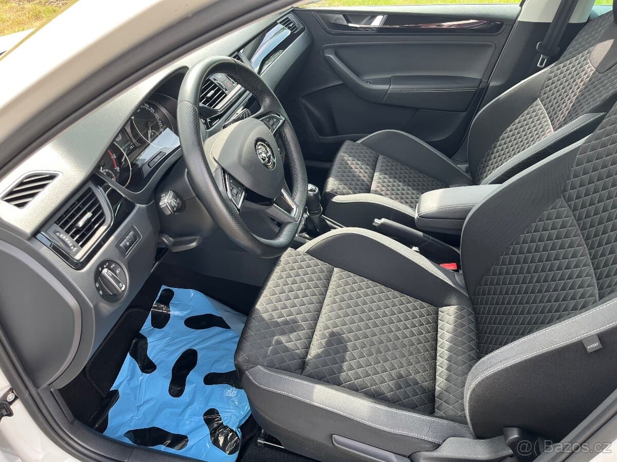 2019 Škoda RAPID - 13