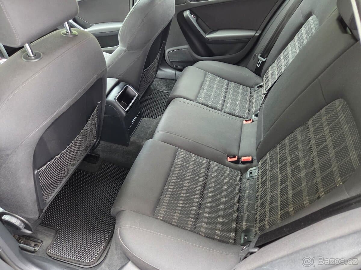 2015 Audi A4 - 13