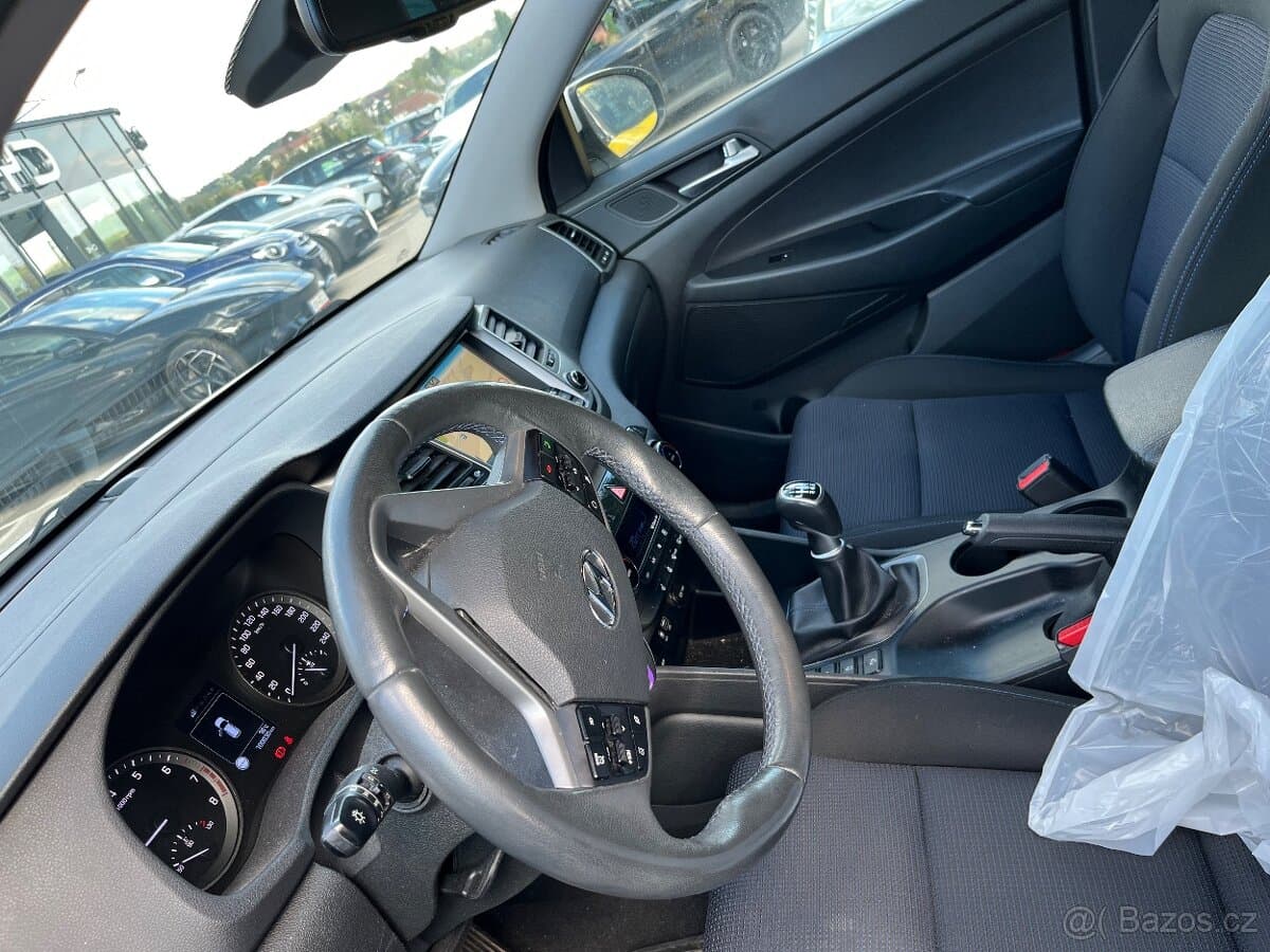 2017 Hyundai TUCSON - 13