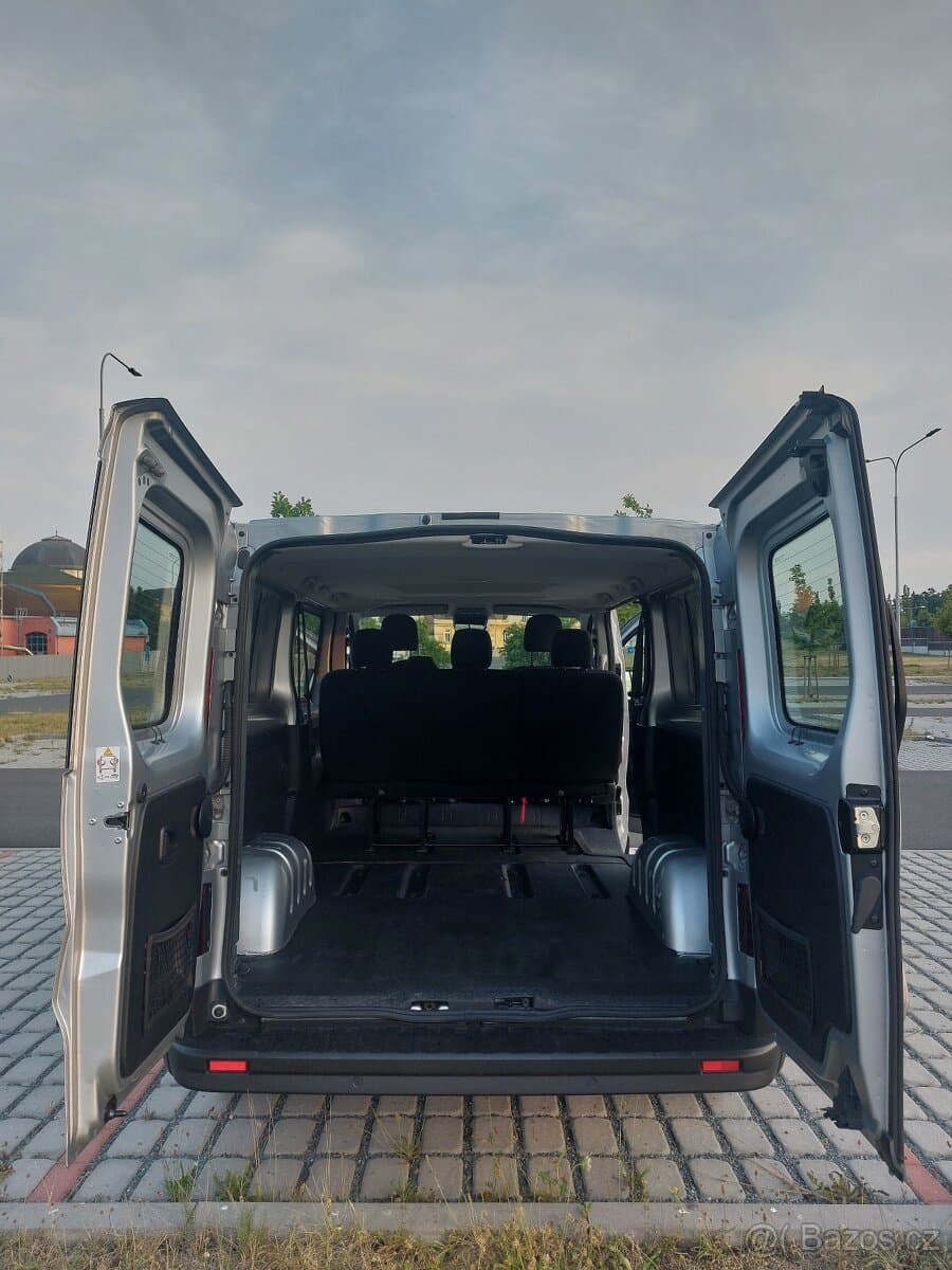 2025 Renault TRAFIC - 13