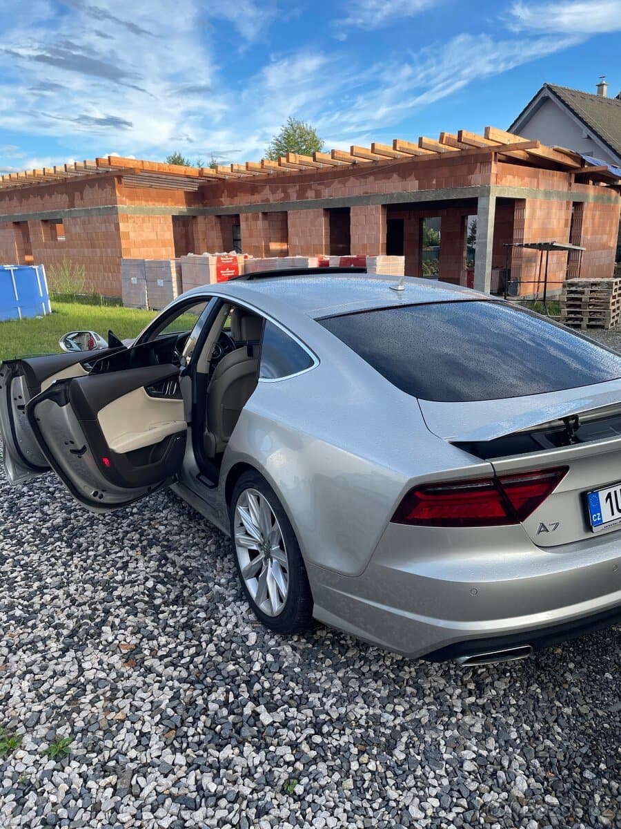 2014 Audi A7 - 13