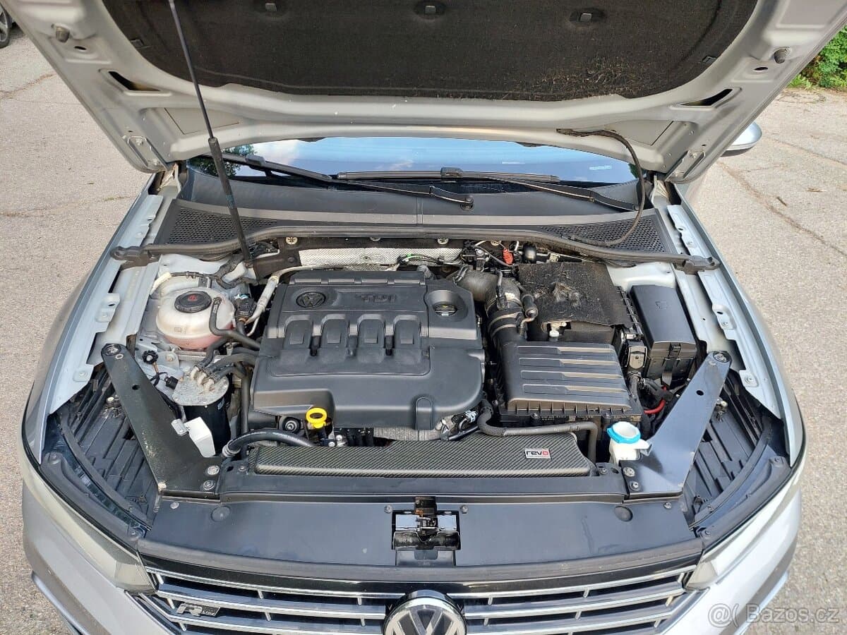 2017 Volkswagen PASSAT - 13
