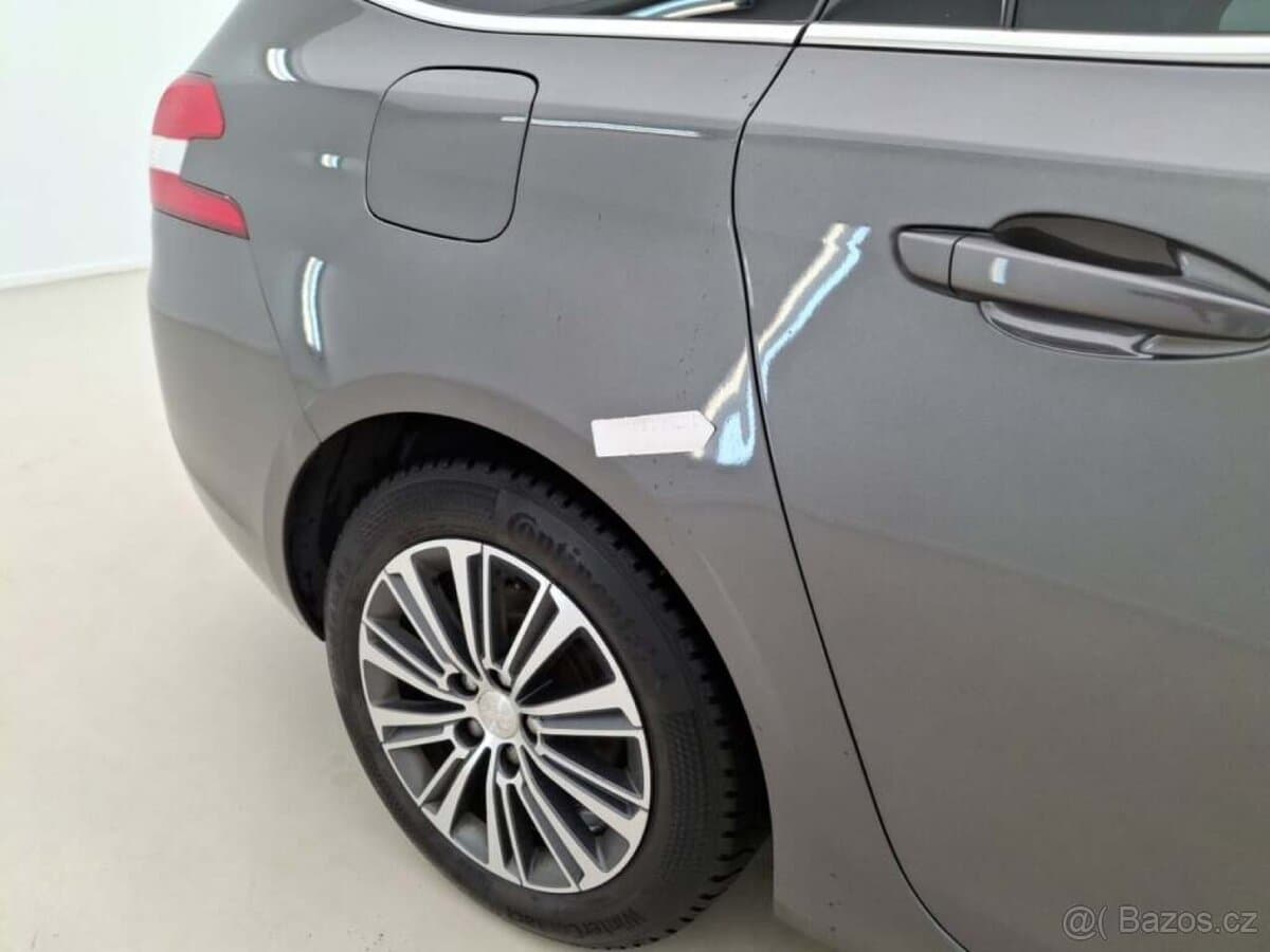 2021 Peugeot 308 - 13