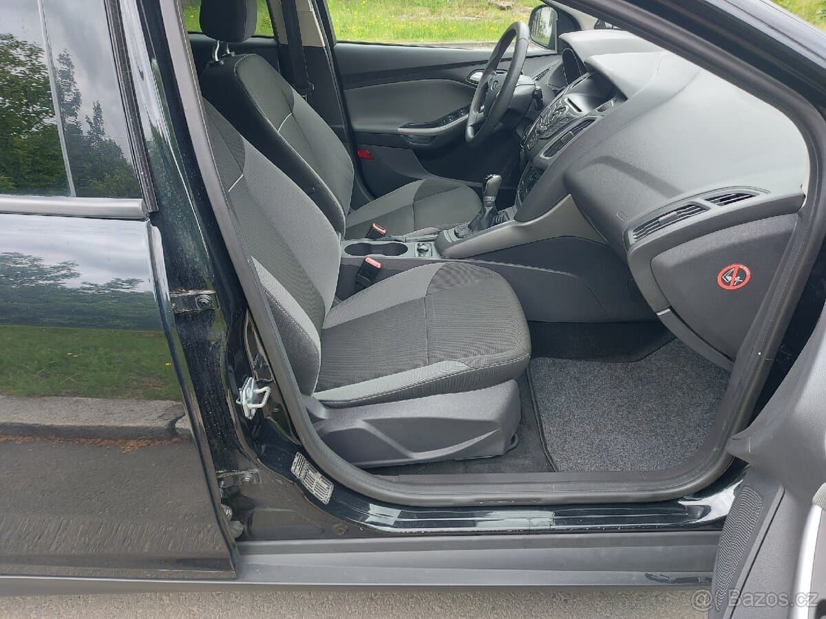 2012 Ford FOCUS - 13