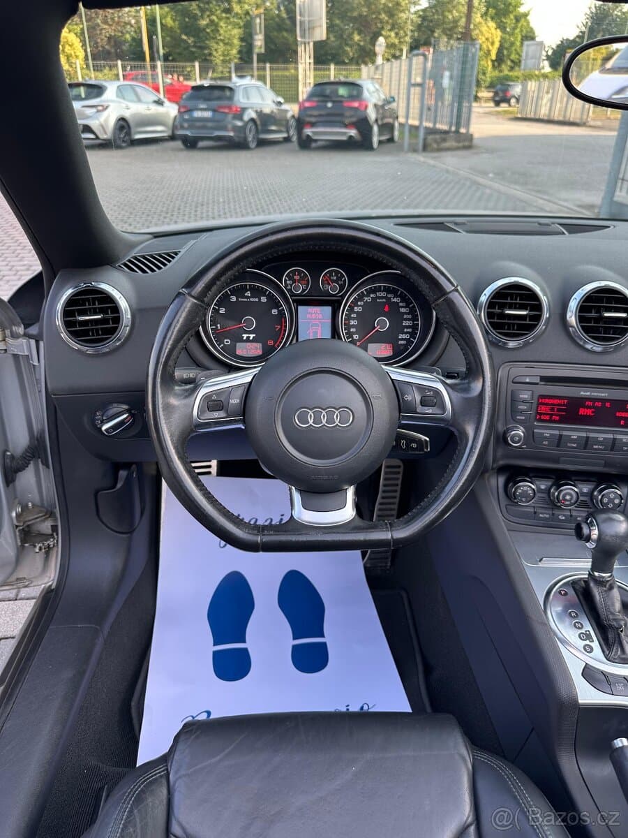 2008 Audi TT - 13