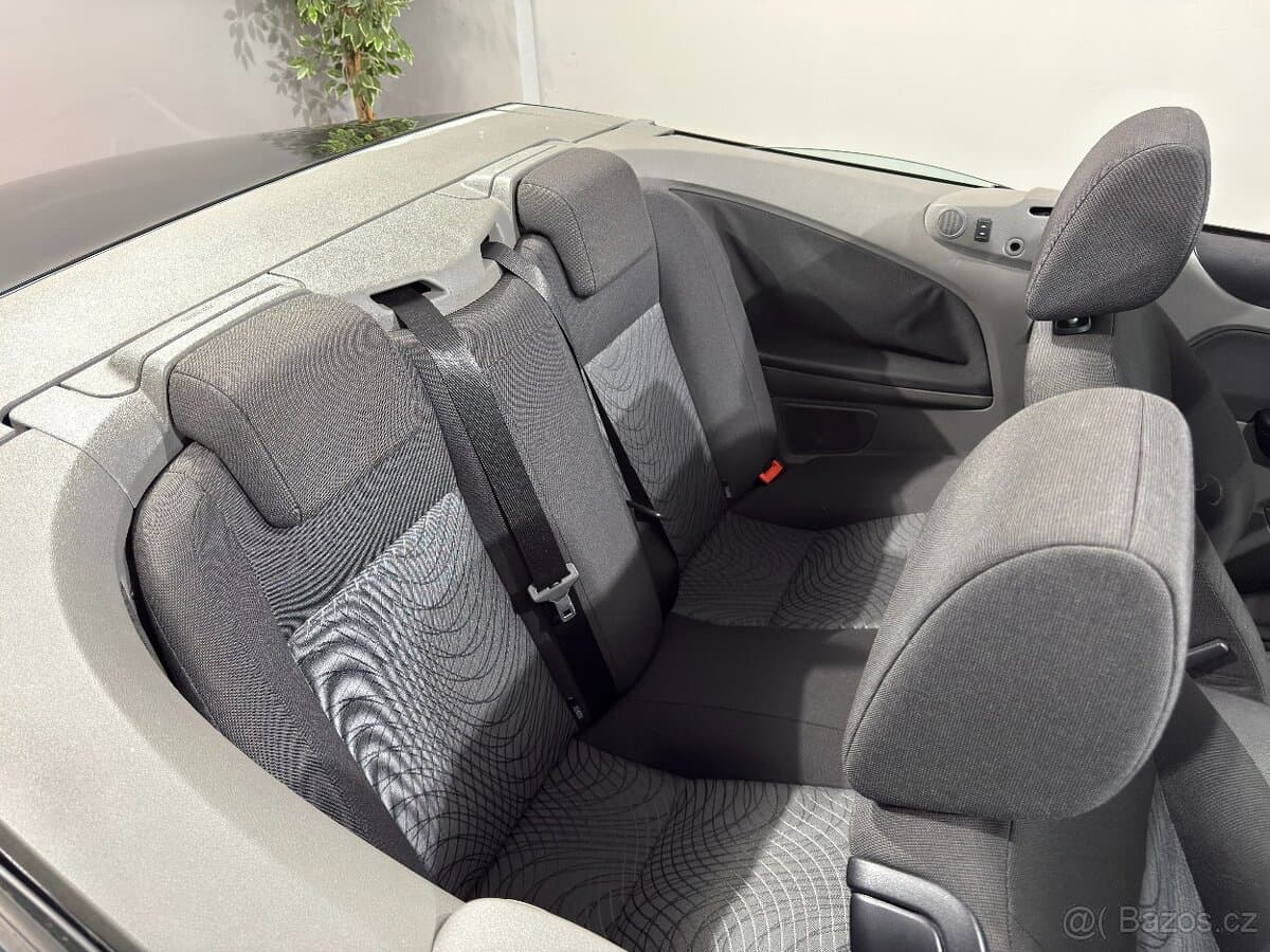 2011 Ford FOCUS - 13