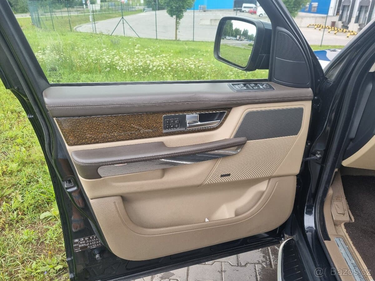 2011 Land Rover RANGE ROVER SPORT - 13